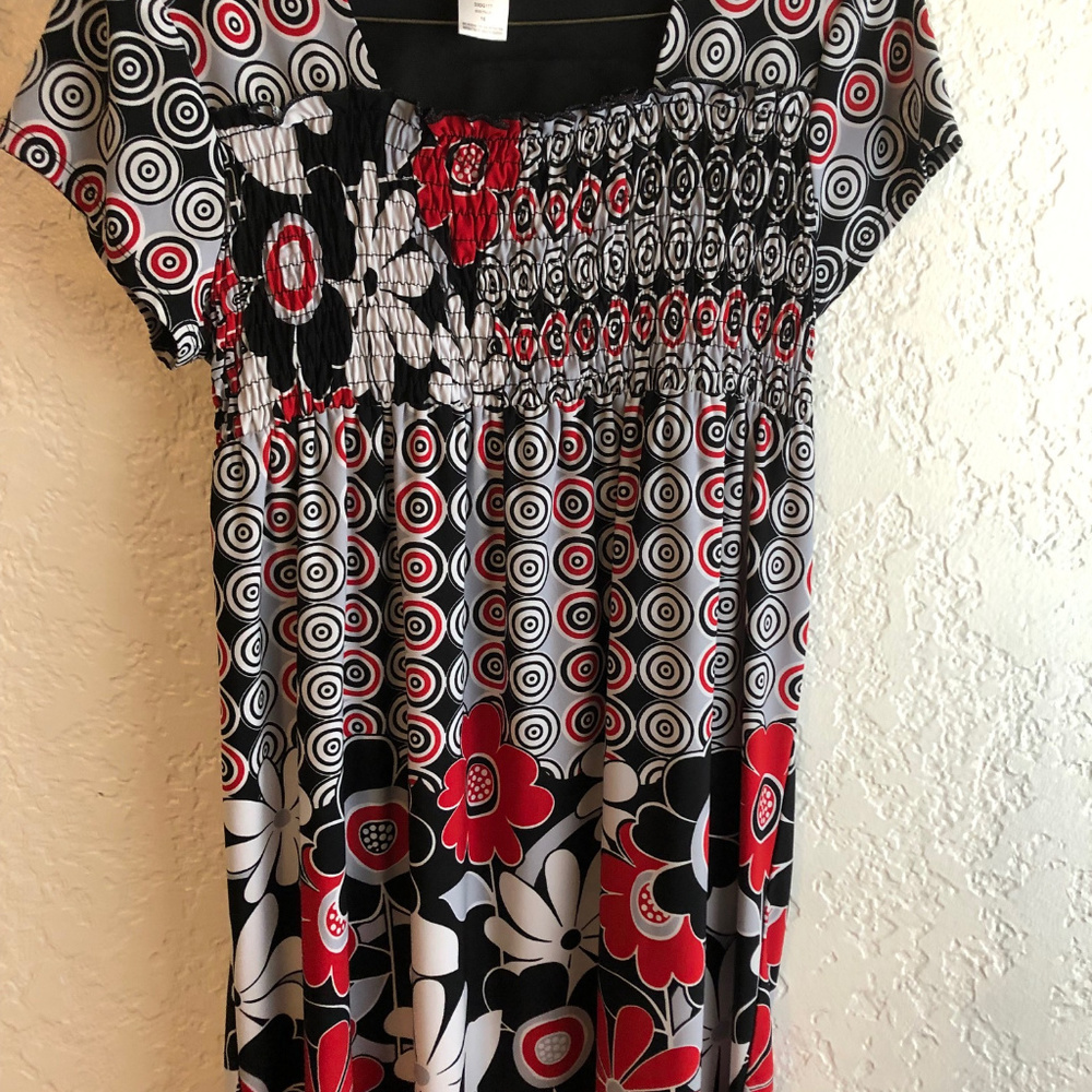 ***3 for 15.00*** Disorderly Kids' Girl Dress S 16 - Picture 6 of 6